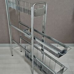 ◆◆隙間収納 ステンレス３段引き出し機能付き　美品！◆◆の画像