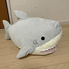 もちっこ　サメキン　ぬいぐるみ