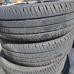 タイヤとホイール 165/45/R16