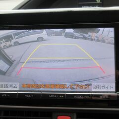 トヨタ　ヴォクシー　ＺＳ★1年保証★ロードサービス付　純正９型ナビ　地デジ　バックカメラ　Ｂｌｕｅｔｏｏｔｈ　後席モニター　両側パワースライド　ＥＴＣ　アイドリングストップ　コーナーセンサー　オートライト　ＬＥＤヘッドライト　純正１６ＡＷの画像