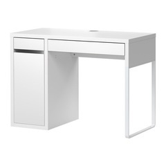 IKEA イケア　ホワイトテーブルの画像