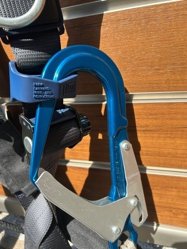 ハーネス　安全帯