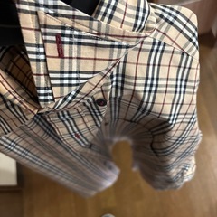 バァバリーシャツの画像