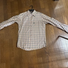 バァバリーシャツ