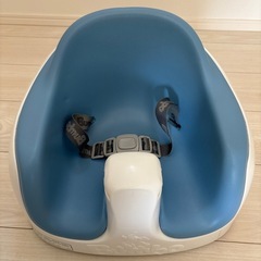 Bumbo バンボ ベビーシート 青/白 安全ベルト付き