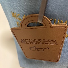 KUSUGURU 猫刺繍キャンバスバッグの画像