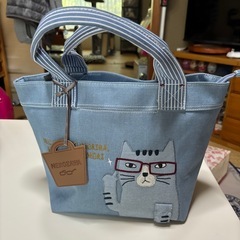 KUSUGURU 猫刺繍キャンバスバッグ