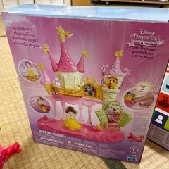 プリンセスが廻るおもちゃ