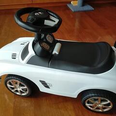 おもちゃ　ベンツの乗り物