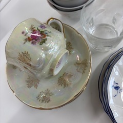 ばらばら食器の画像