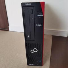 Fujitsu ESPRIMO D586/MX 8GB SSD2...