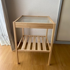 IKEA NESTA ベッドサイドテーブル