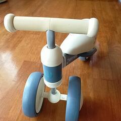 ミッキーの乗り物の画像