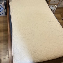 セミダブルローベッド