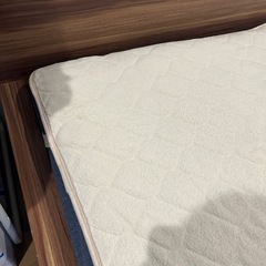 セミダブルローベッドの画像