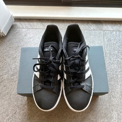 ADIDAS アディダススニーカー