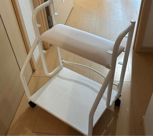 【新品未使用】フットケアワゴン / ネイルサロン