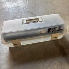 釣りグッズ　ルアー入れボックス