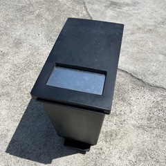 ゴミ箱　黒　ブラック