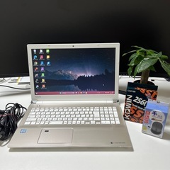 i3 8130U（8世代）, SSD256gb, メモリ8GB ...
