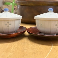 ⭐︎値下げ⭐︎2505-122 急須・湯呑み入れ  おぼん&湯呑み４客セット バラ売り不可 キズ 汚れありの画像