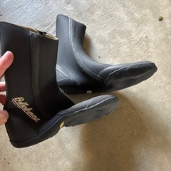 サーフボードグッズ　冬場用ブーツ