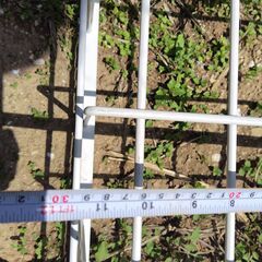 鉄枠　大きなメッシュの画像