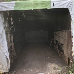 トラックコンテナ　倉庫　物置き　引き取り限定