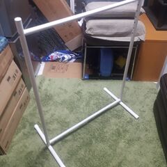 ハンガーラック
