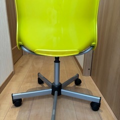 7/19廃棄どなたかもらってくださいIKEA イス　チェア　SNILLE   グリーンの画像