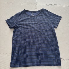 ユニクロ スポーツTシャツ