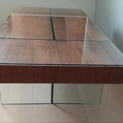 ガラスセンターテーブルの画像