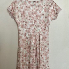 【美品】Feroux 花柄ワンピースの画像