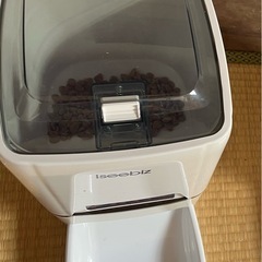 【500円】自動給餌機Automatic feeder 2022...