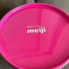 非売品　サンリオ&明治コラボ　缶の画像