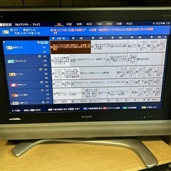 シャープ　32インチテレビ