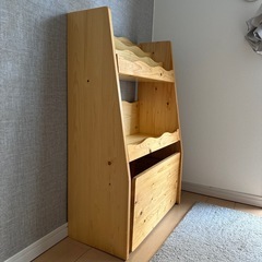 ※譲り先確定済み[幅60cm] 天然木キッズ収納ラック　絵本棚 おもちゃ収納 マガジンラックの画像