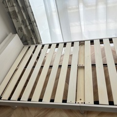 【取引中につき〆切ました】シングルベッド　すのこベッド　ホワイトの画像