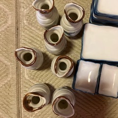 銚子、長方形皿、小皿セットの画像