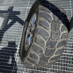 ランクル100 マッドタイヤの画像