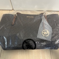 値下げしました♪未使用品　MICHAEL KORS(マイケルコース)      レディース　トートバッグの画像