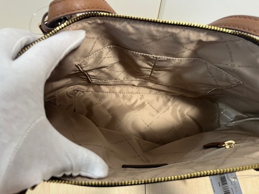 値下げしました♪未使用品　MICHAEL KORS(マイケルコース)      レディース　トートバッグ