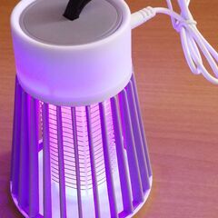 電撃殺虫器 (蚊取り器) USBタイプ