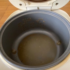 三菱　炊飯器　5.5合炊きの画像