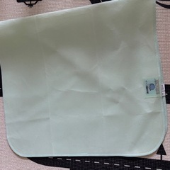 【取引中】ディズニー ベビー布団 7点セット + ニトリ 除湿シート 70×120cmの画像