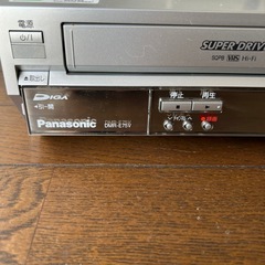 Panasonic VHS DVDレコーダー の画像