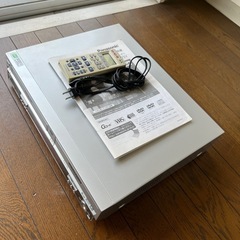 Panasonic VHS DVDレコーダー の画像
