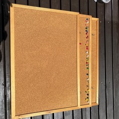 コルクボード