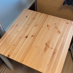 IKEA テーブル