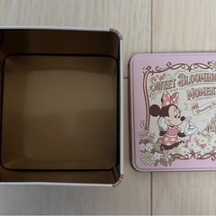 ディズニー　ミニー　クッキー空き缶　の画像